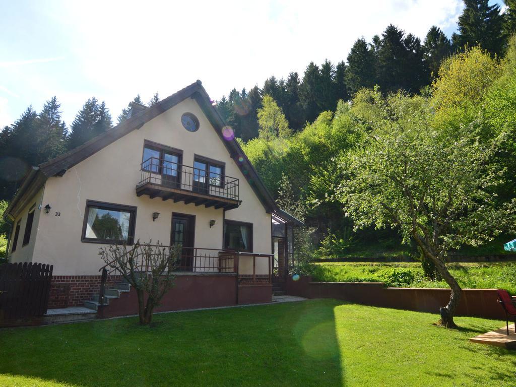 Holiday Home With Garden In Hellenthal Eifel 外观 照片