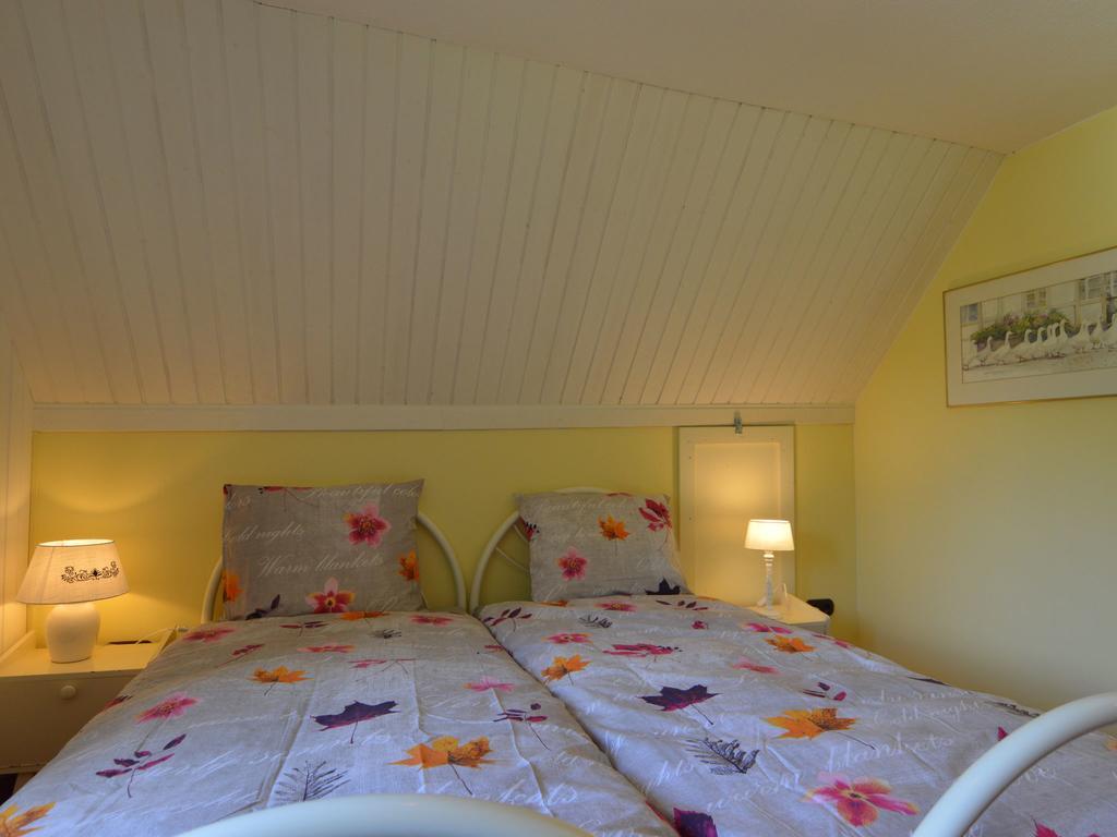 Holiday Home With Garden In Hellenthal Eifel 外观 照片